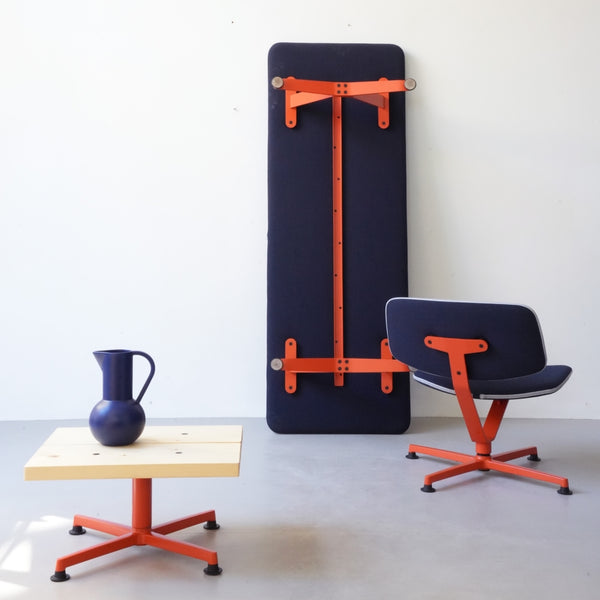 raawii Arba Bench upholstered Bench Orange base / Kvadrat Remix