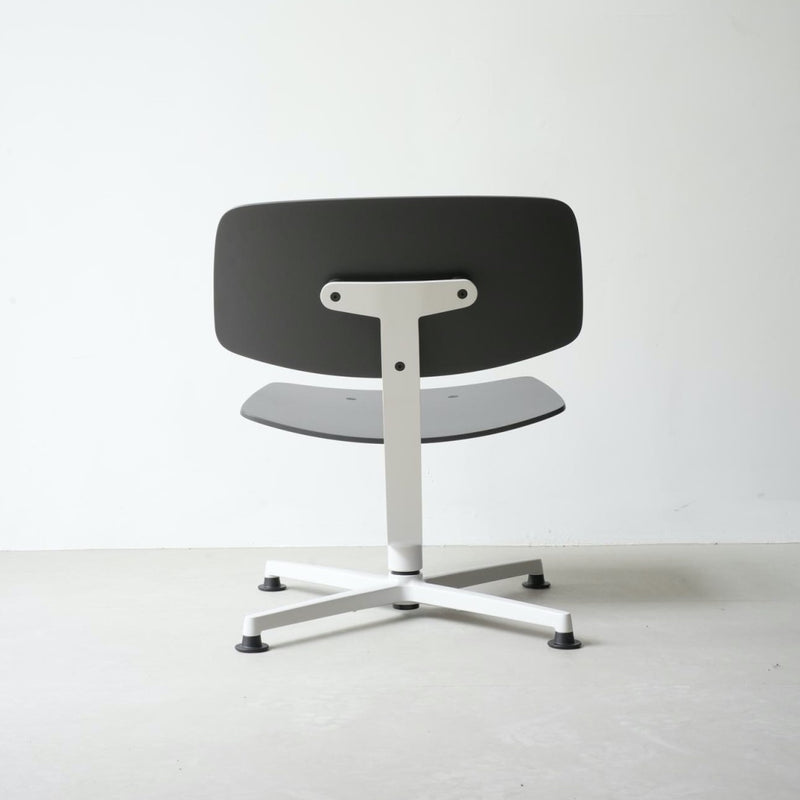 raawii Erwan Bouroullec - Arba lounge chair - Plywood Lounge chair Light grey base / anthracite shell
