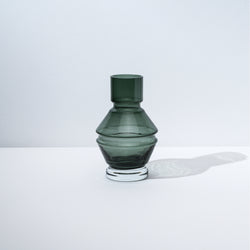 raawii Nicholai Wiig-Hansen - Relæ - glass vase - small Vase cool grey