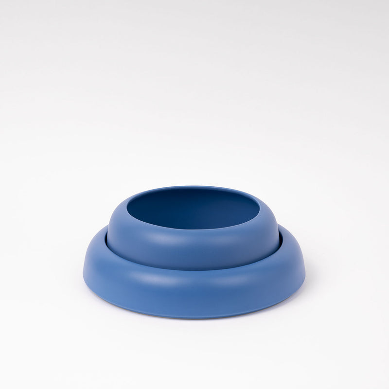 raawii Omar Sosa - Omar - bowl 01 - small Bowl Electric blue